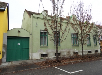 Jókai u. 21.