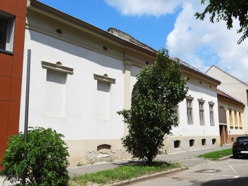 Arany János u. 53.