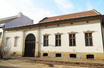 Arany János u. 53.