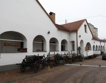 Széchenyi u. 6.