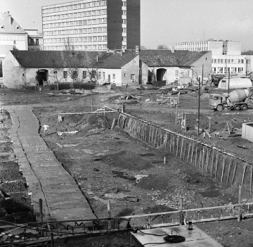 Kálvin tér 8.