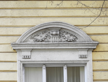 Miklós u. 6.