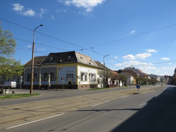 Ajtó u. 1.