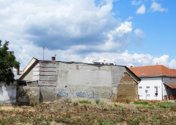 Vörösmarty u. 1.